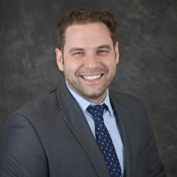 rizer_headshot_2017 (1)